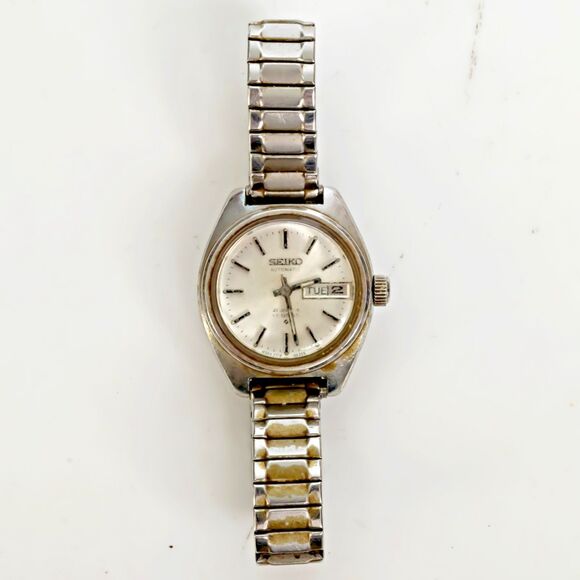 Vtg 1974 Seiko 2706-0020 Automatic Day Date Silver 24mm Nice ! Runs Well main image 5